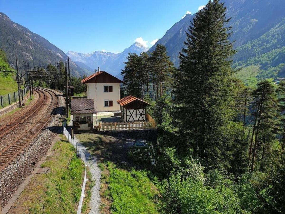 Bahnwaerterhaus Eggwald Villa Wassen Dış mekan fotoğraf